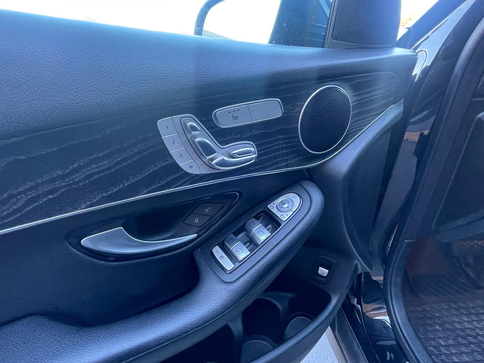 PHOTO-2025-09-30-10-06-18 11.jpg