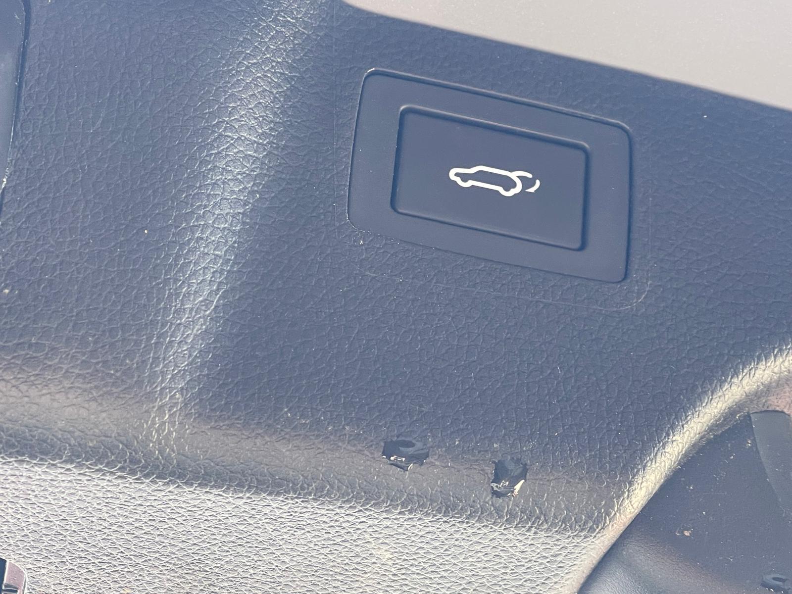 PHOTO-2025-10-24-12-25-49 18.jpg