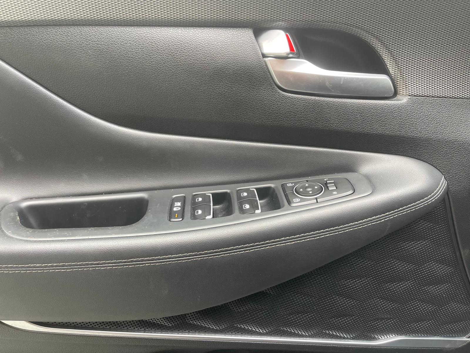 PHOTO-2025-11-24-13-21-15 7.jpg