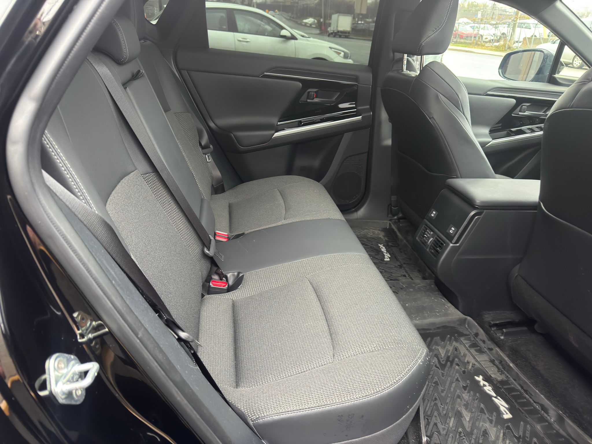 PHOTO-2025-11-24-15-17-22 22.jpg