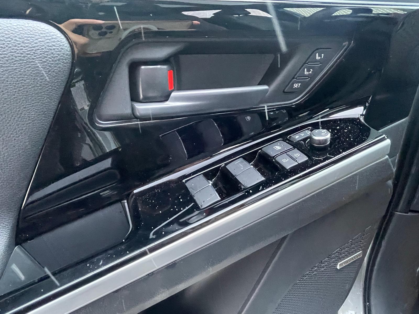 PHOTO-2025-12-22-15-26-24 8.jpg