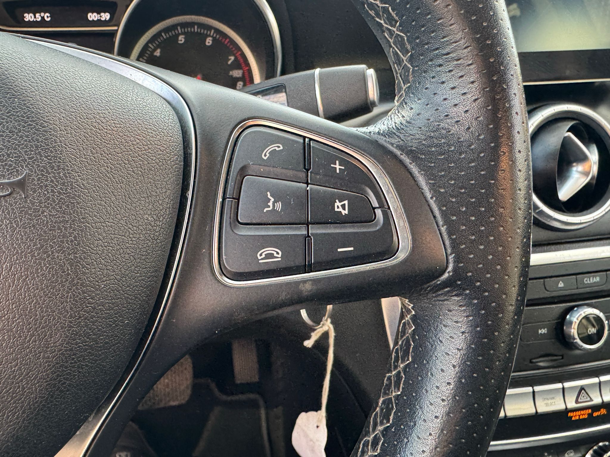 PHOTO-2025-09-11-18-04-48 (1).jpg