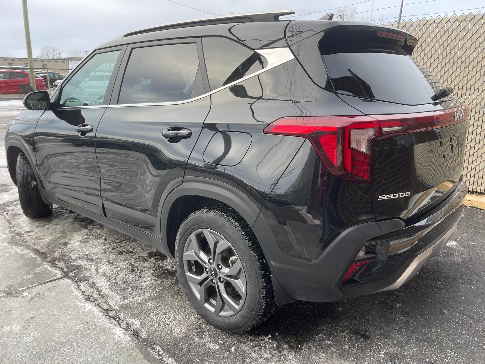 PHOTO-2025-12-31-15-33-32 20.jpg