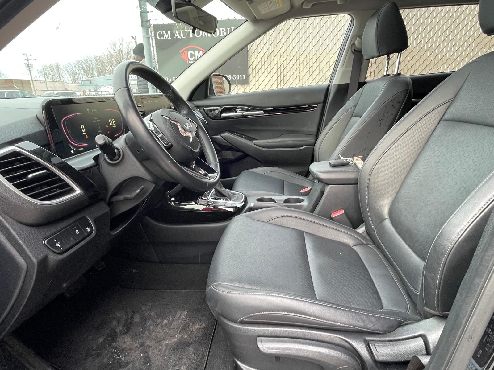 PHOTO-2025-12-31-15-33-32 2.jpg